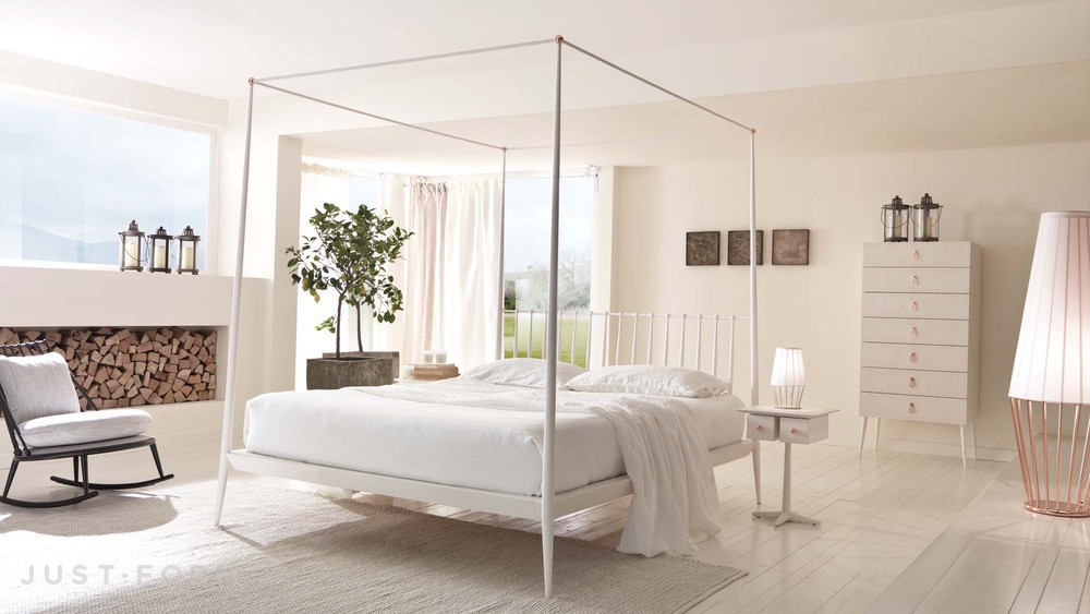 Кровать с балдахином Urbino Canopy Bed фабрика Cantori фотография № 4