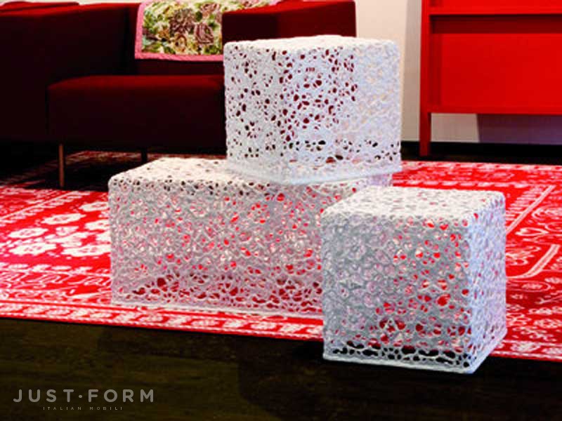 Столик Crochet Table фабрика Moooi фотография № 1