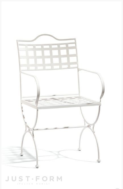 Садовый стул с подлокотниками Versailles фабрика Manutti фотография № 9
