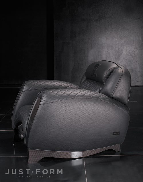 Кресло Imola Carbon фабрика Tonino Lamborghini Casa фотография № 3