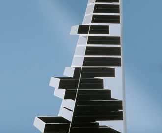 Комод на колесиках Pyramid