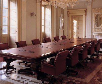 Стол для совещаний G7