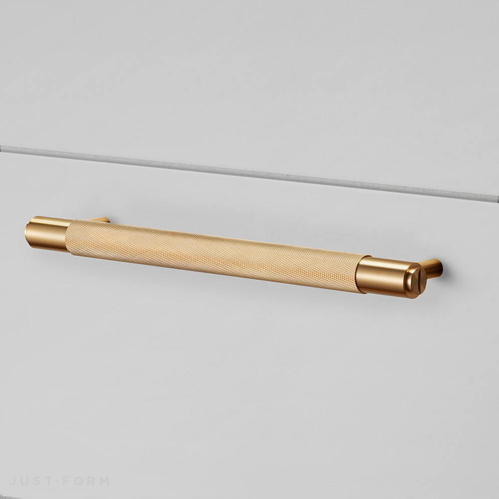 Ручка для мебели Pull Bar / Cross / Brass фабрика Buster + Punch фотография № 1