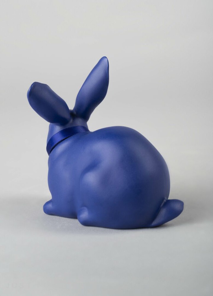 Декоративный предмет Attentive Bunny Blue And Gold фабрика Lladró фотография № 3