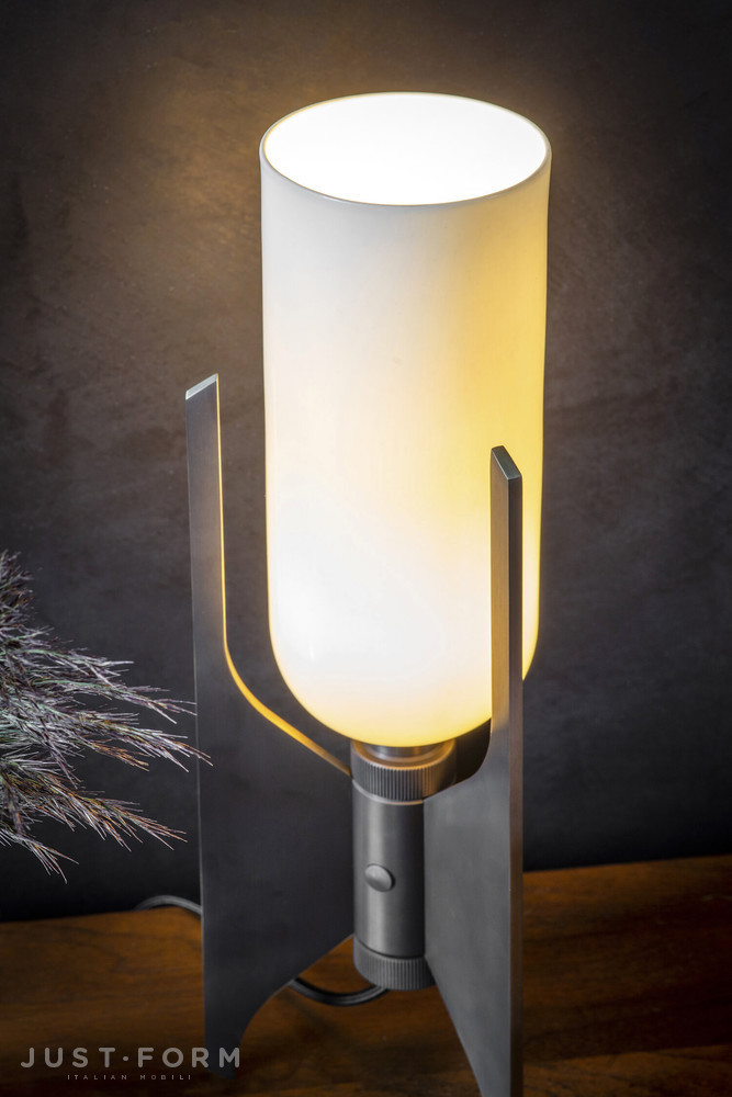 Настольная лампа Pennon Table Lamp фабрика Bert Frank фотография № 7