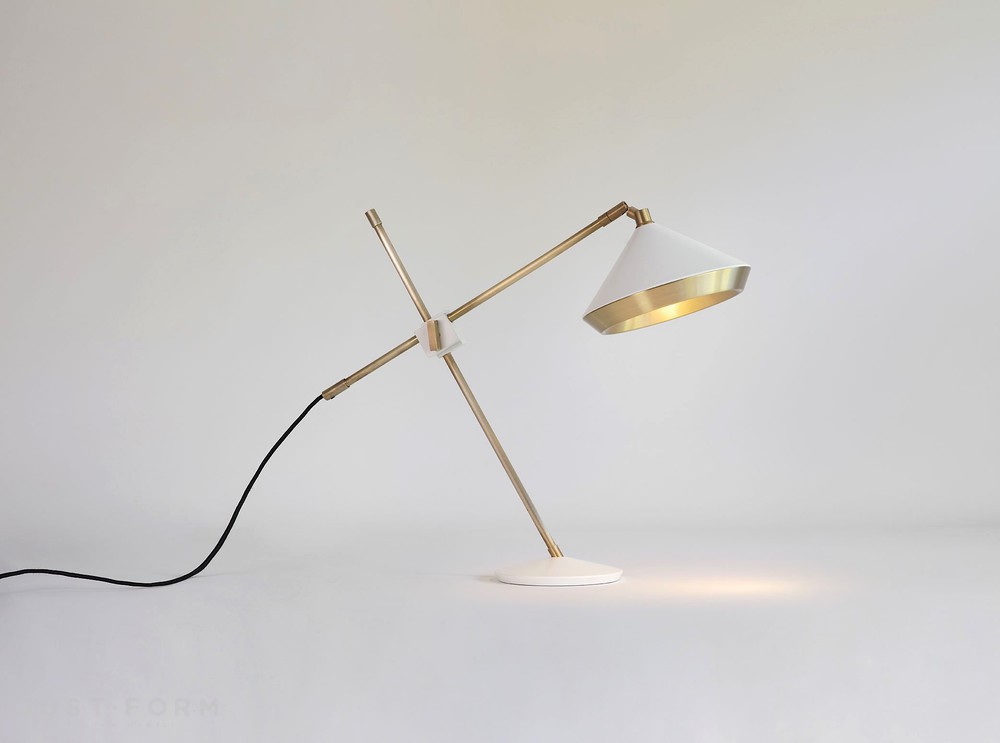 Настольная лампа Shear Table Lamp фабрика Bert Frank фотография № 2