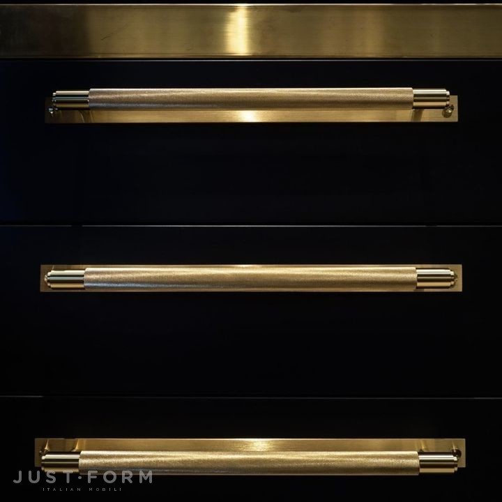 Ручка для мебели Pull Bar / Plate / Cross / Brass фабрика Buster + Punch фотография № 29