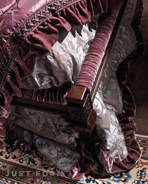 Кровать с изголовьем Caprice фабрика Jumbo Collection фотография № 2