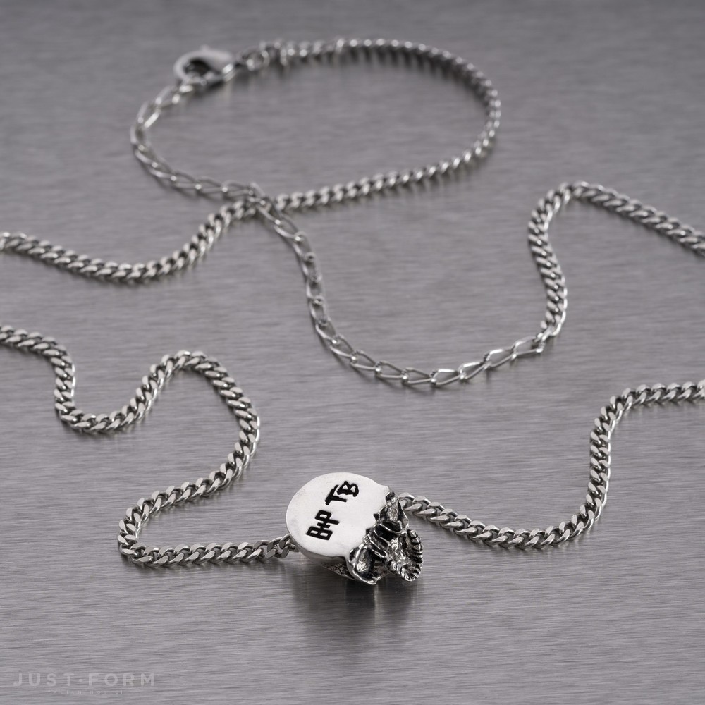 Подвеска Skull Necklace / Travis Barker / Silver фабрика Buster + Punch фотография № 3