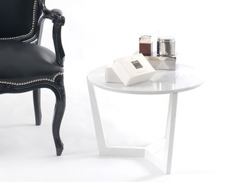 Столик Moma Side Table