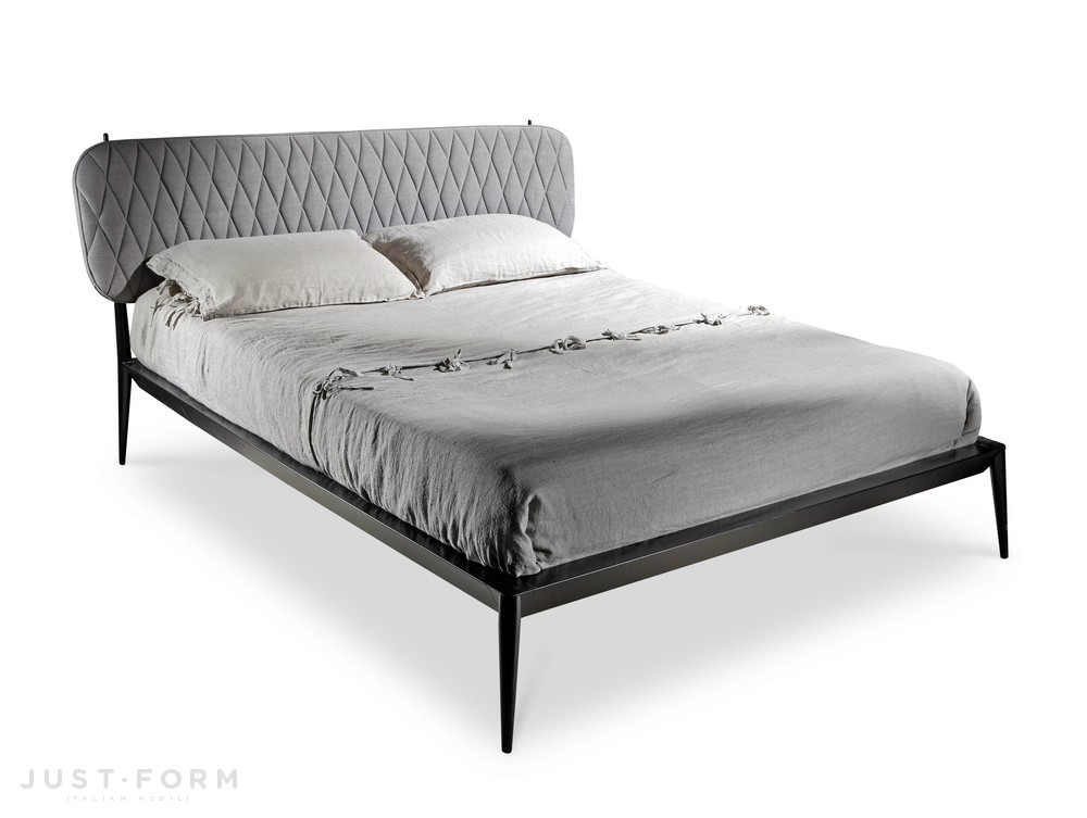 Кровать с мягким изголовьем Urbino Quilted фабрика Cantori фотография № 1