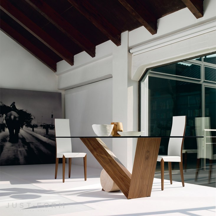 Стеклянный стол Valentino фабрика Cattelan Italia фотография № 3