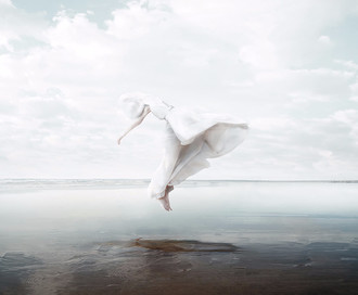 Обои The White Sky