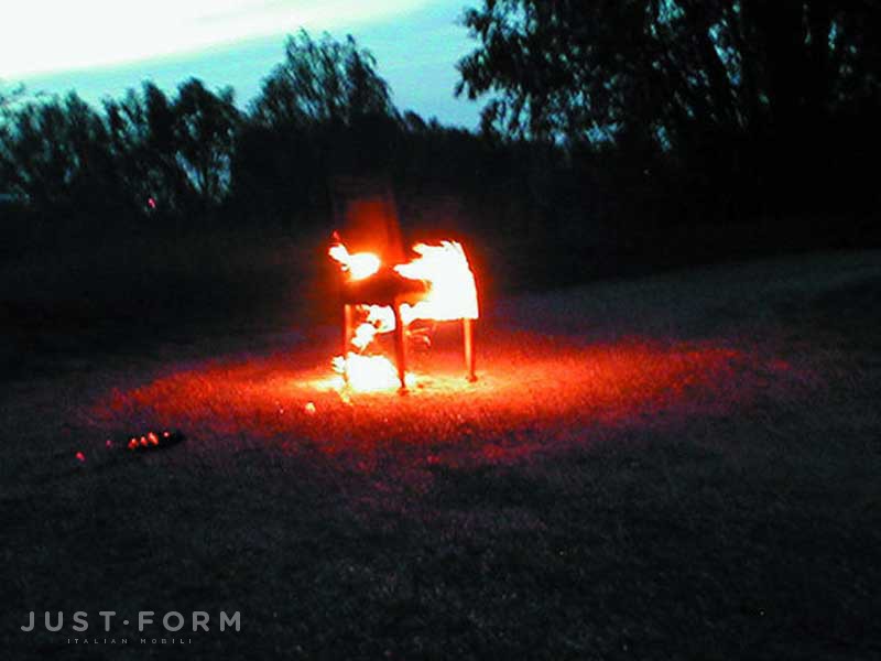 Кресло Smoke Chair фабрика Moooi фотография № 6