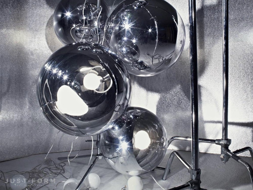 Напольный светильник Light Tripod Stand Mirror Balls фабрика Tom Dixon фотография № 3