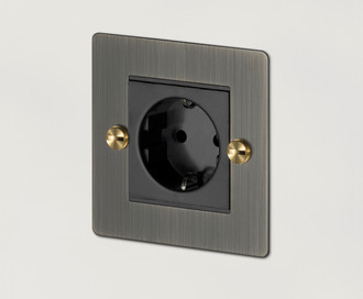 Розетка одиночная 1G Euro Socket / Smoked Bronze / Brass