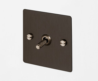 Проходной переключатель 1G Intermediate Toggle Switch / Smoked Bronze