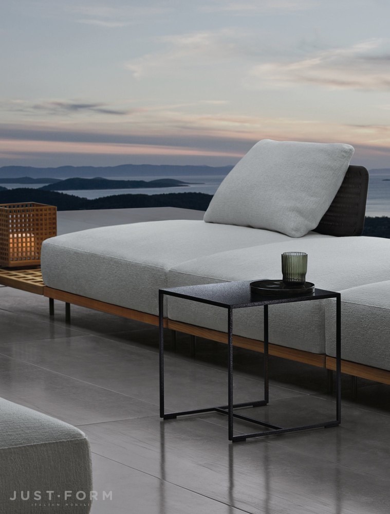 Outdoor Side Table Duchamp Outdoor фабрика Minotti фотография № 3