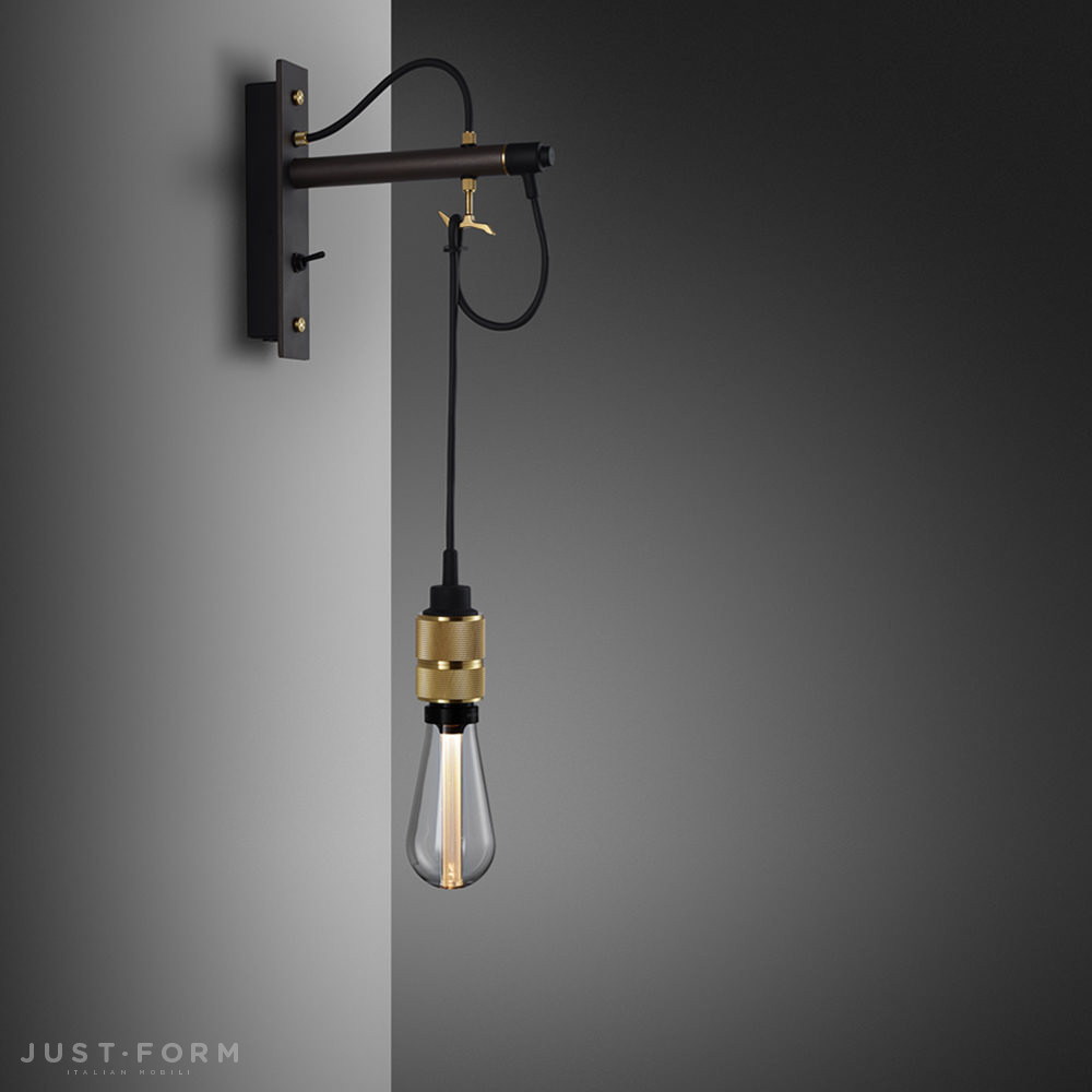 Бра Hooked Wall / Nude / Graphite / Brass фабрика Buster + Punch фотография № 1