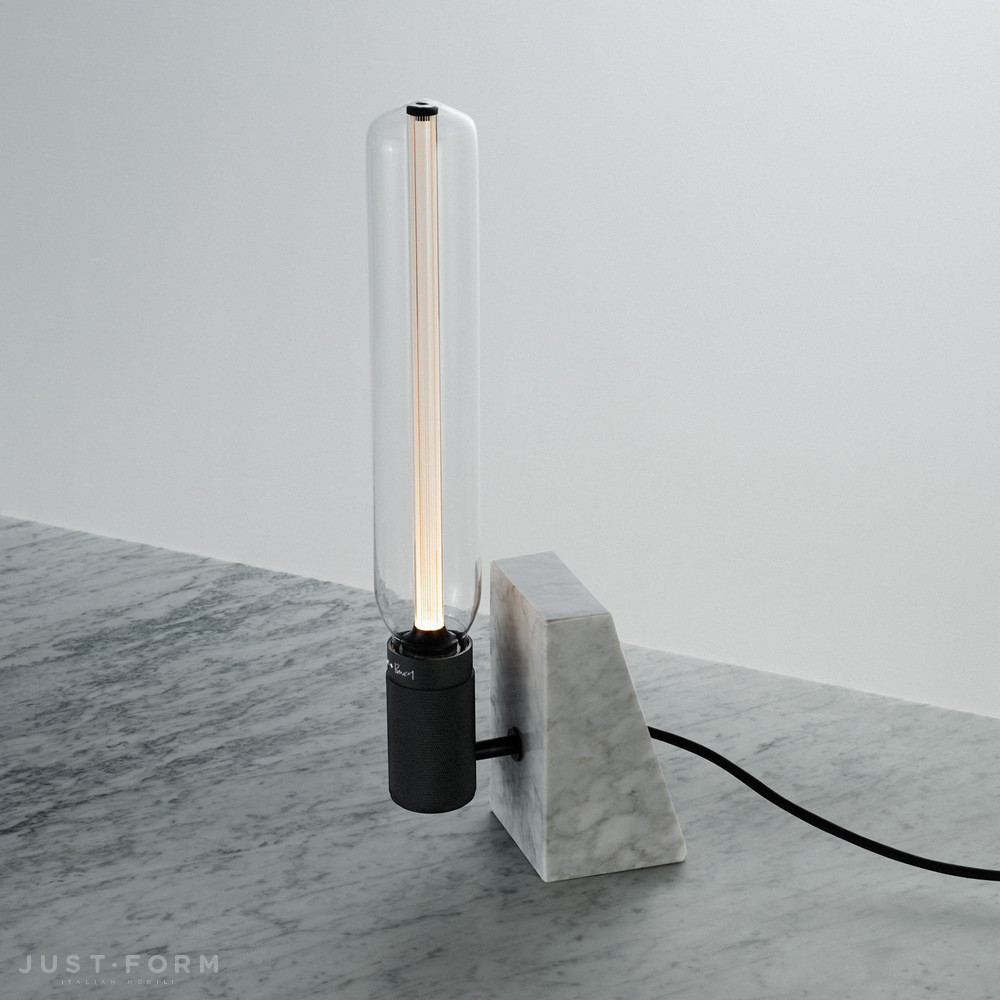 Настольная лампа Stoned Table Light / Polished White Marble фабрика Buster + Punch фотография № 1