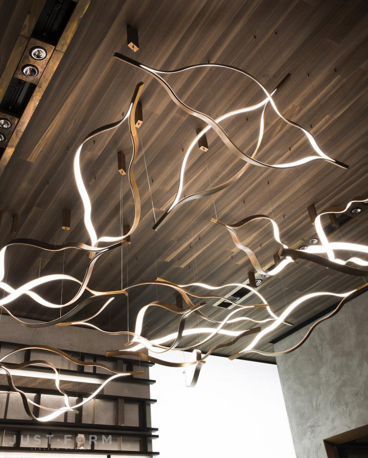 Подвесной и настенный светильник Tape Light фабрика Henge фотография № 10