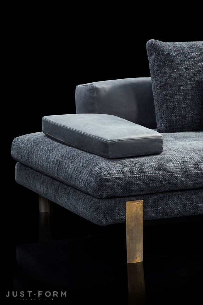 Модульный диван Lailand Sofa фабрика Henge фотография № 1