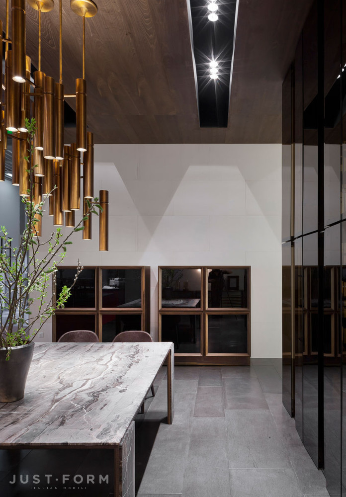 Библиотека SQ-Case фабрика Henge фотография № 4