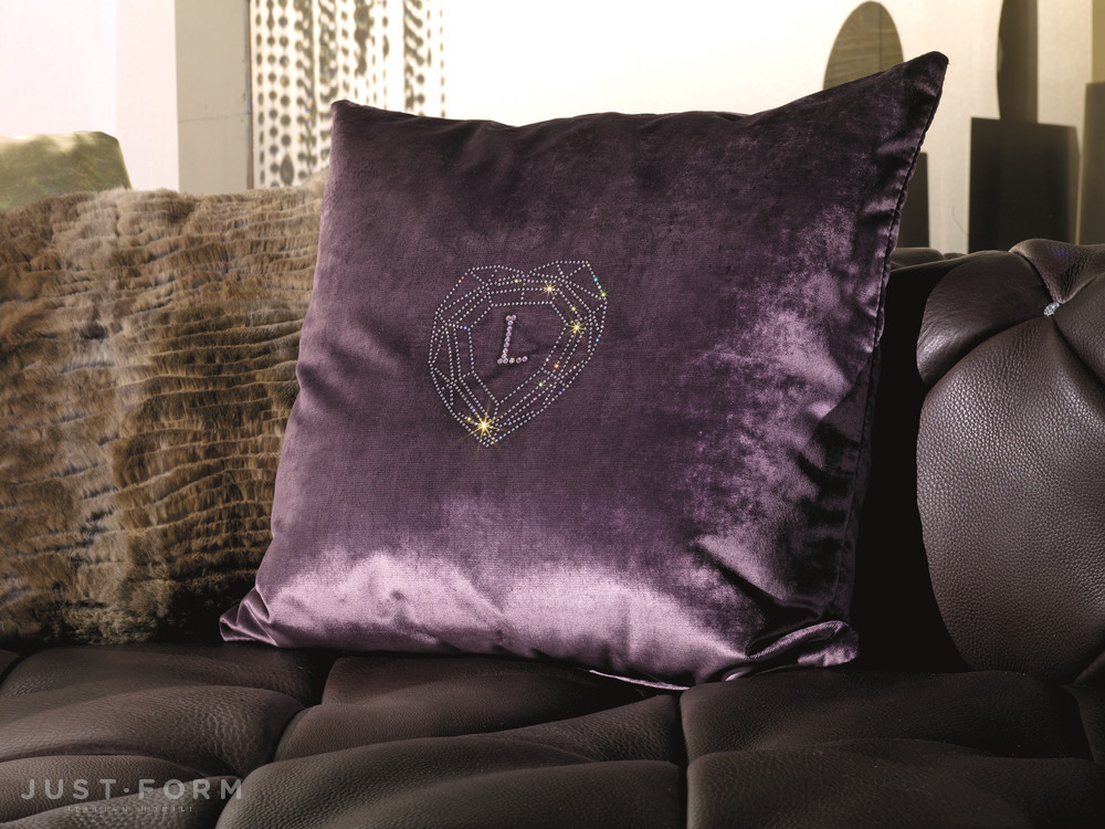 Диванная подушка Velvet Cushion фабрика Longhi фотография № 4