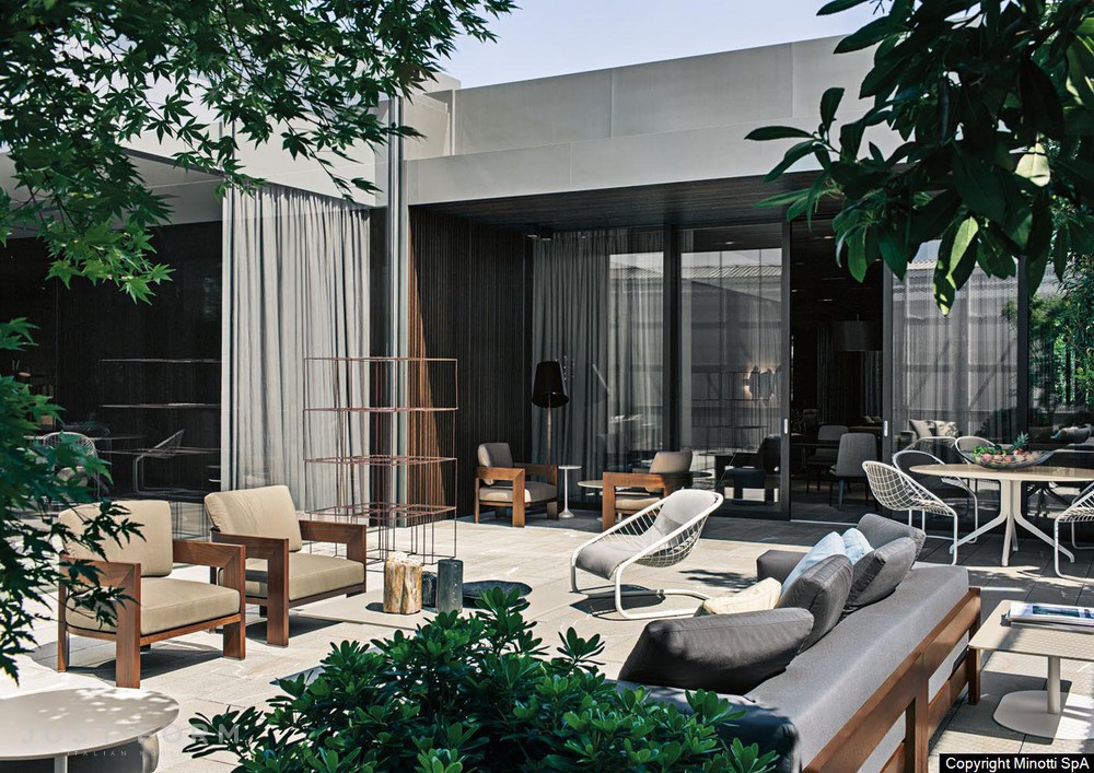 Садовое кресло Alison Iroko Outdoor фабрика Minotti фотография № 7