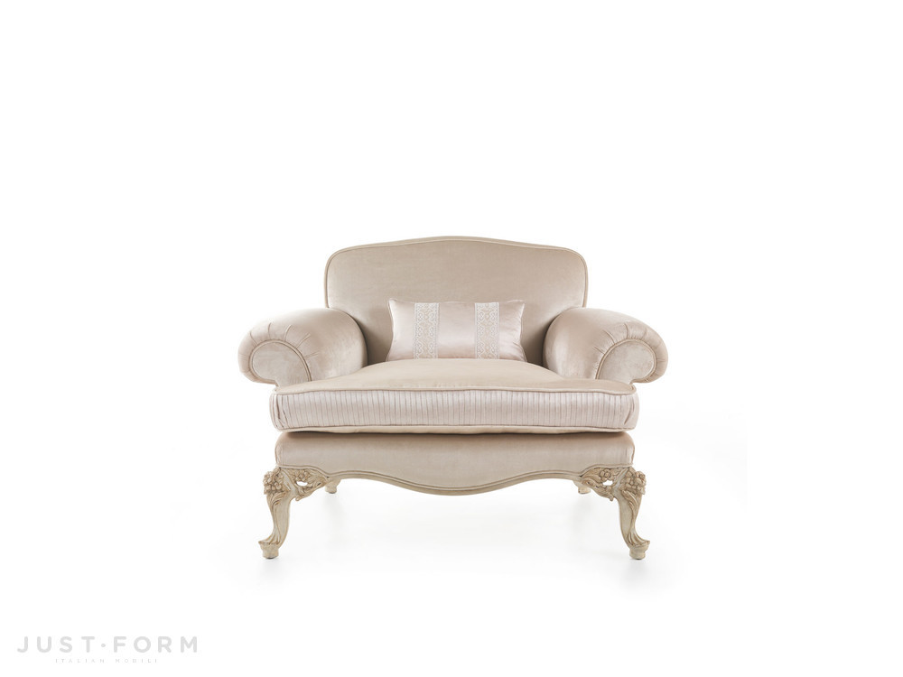 Кресло с ножками La Grande Dame фабрика Jumbo Collection фотография № 1