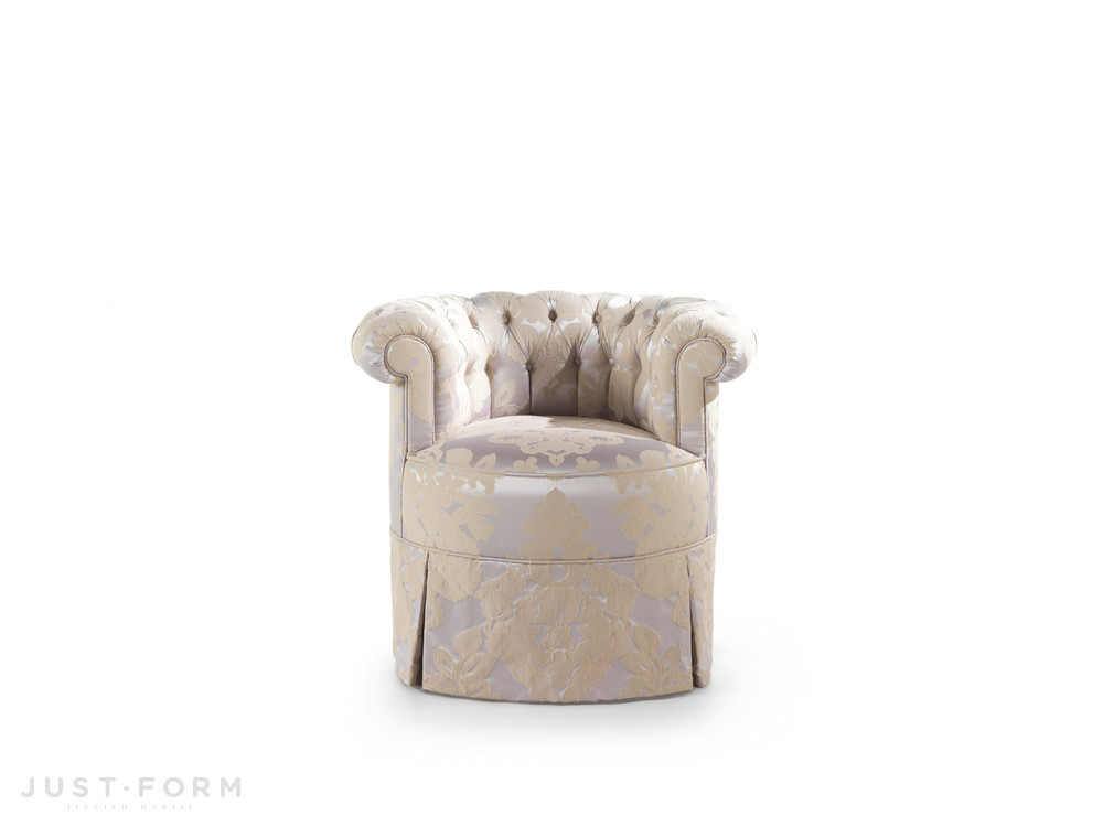Кресло с вышивкой La Grande Dame  фабрика Jumbo Collection фотография № 1