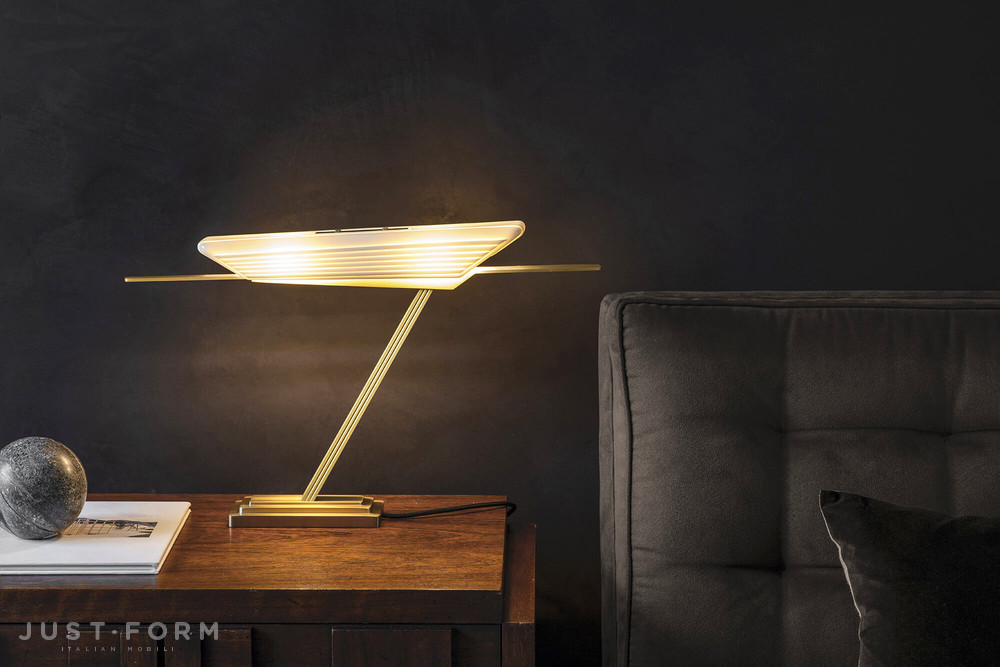 Настольная лампа Glaive Table Lamp фабрика Bert Frank фотография № 4