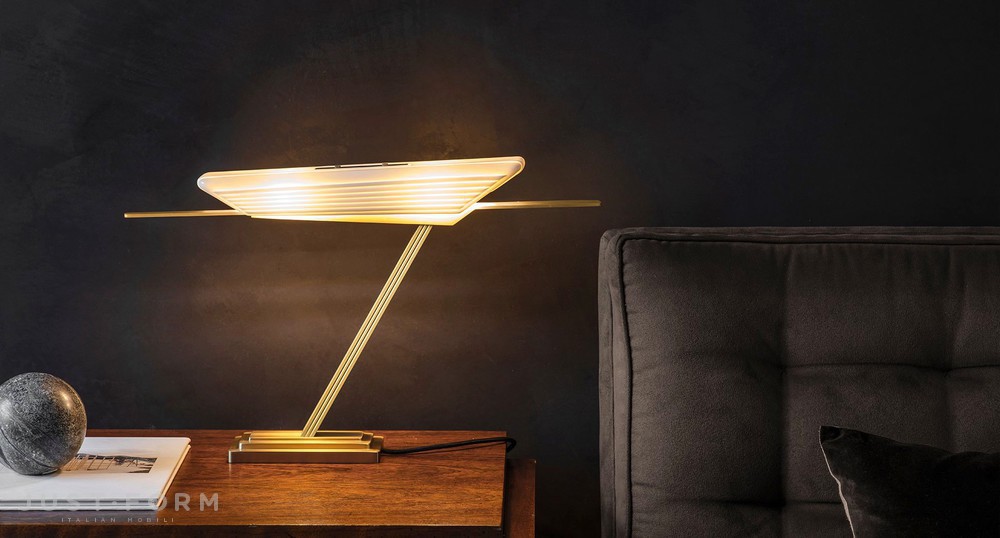Настольная лампа Glaive Table Lamp фабрика Bert Frank фотография № 7