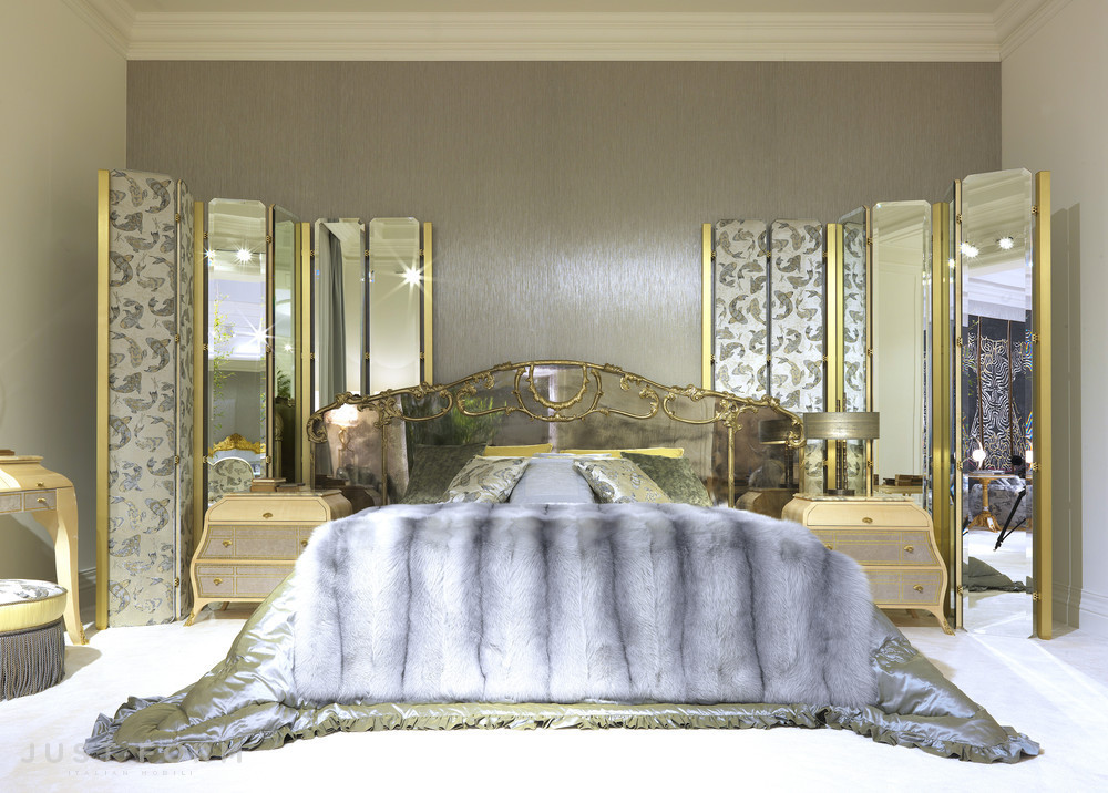 Кровать с широким литым изголовьем Madeleine фабрика Jumbo Collection фотография № 4