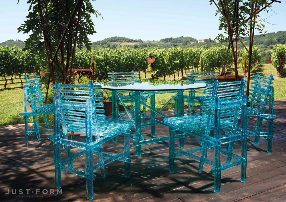 Круглый стол для сада и бассейна A’mare Tavolo фабрика Edra фотография № 2