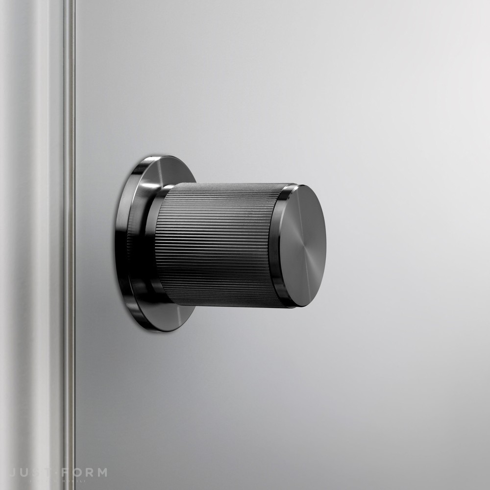 Поворотная дверная ручка Door Knob / Linear / Gun Metal фабрика Buster + Punch фотография № 1