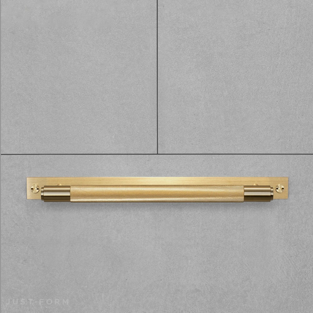 Ручка для мебели Pull Bar / Plate / Cross / Brass фабрика Buster + Punch фотография № 4