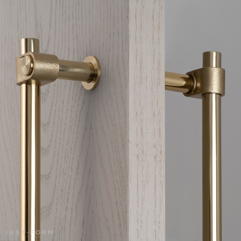 Дверная ручка Pull Bar / Double-Sided / Cast / Brass фабрика Buster + Punch фотография № 3
