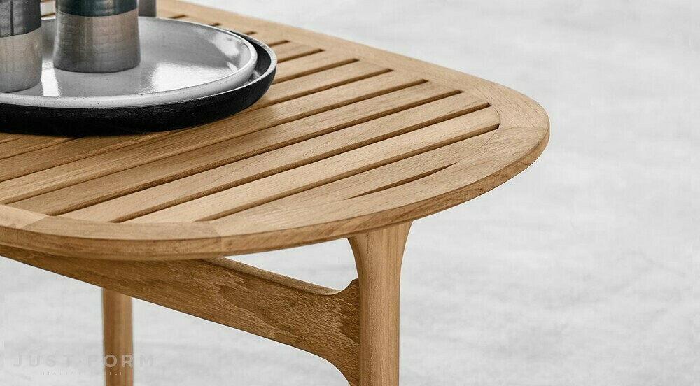 Садовый столик Bay coffee table фабрика Gloster фотография № 2