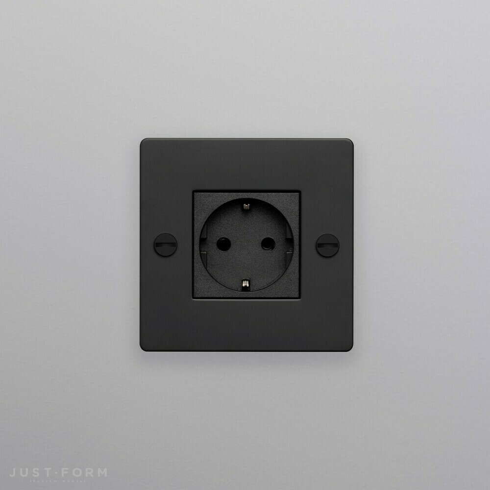 ​Одиночная розетка 1G Socket / Black фабрика Buster + Punch фотография № 4