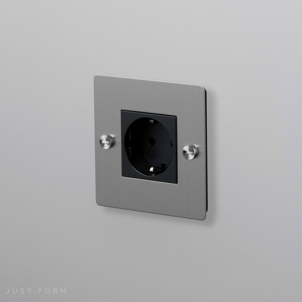 Одиночная розетка 1G Socket / Steel фабрика Buster + Punch фотография № 2