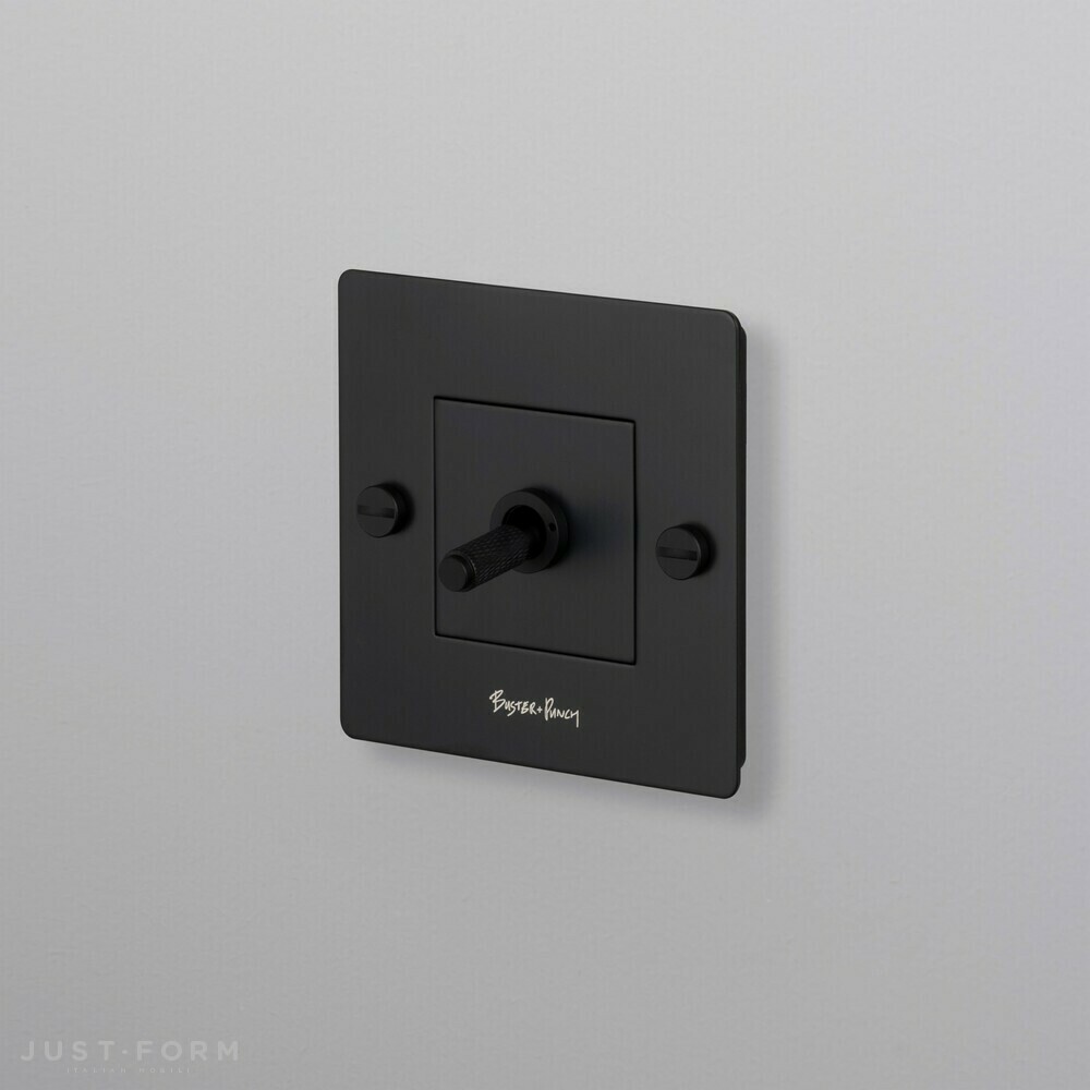 Однотумблерный выключатель 1G Toggle Switch / Black фабрика Buster + Punch фотография № 1