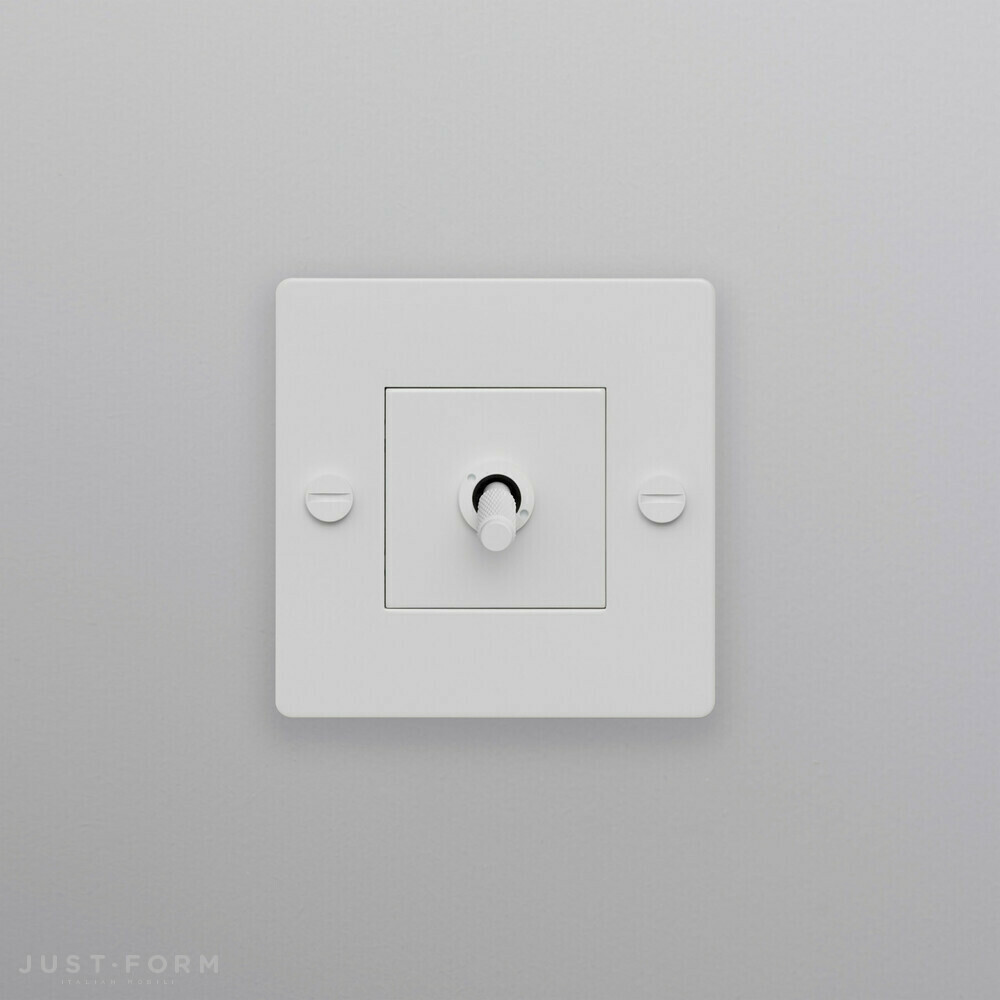 Однотумблерный выключатель 1G Toggle Switch / White фабрика Buster + Punch фотография № 4