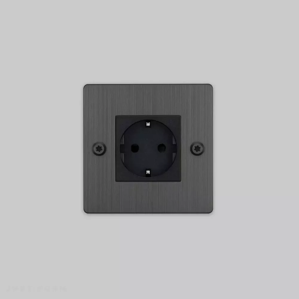 ​Одинарная розетка 1G Socket / Schuko Type F / Linear / Smoked Bronze фабрика Buster + Punch фотография № 4