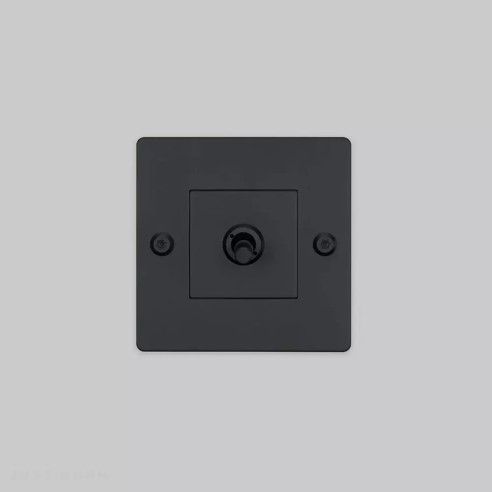 ​Однотумблерный выключатель 1G Toggle / Linear / Black фабрика Buster + Punch фотография № 4