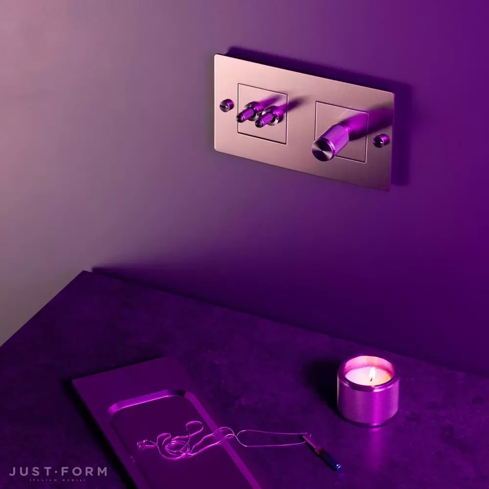 Одинарный диммер 1G Dimmer / 250W LED / Cross / Brass фабрика Buster + Punch фотография № 6