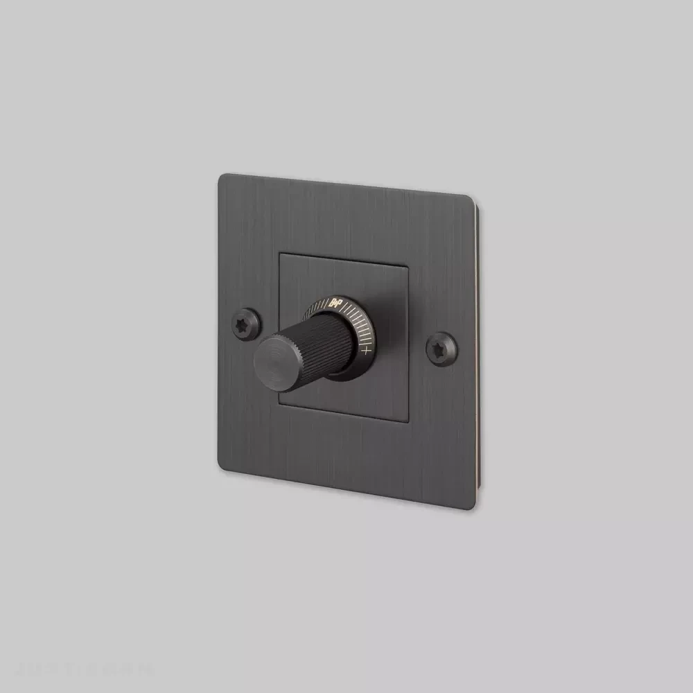 Одинарный диммер 1G Dimmer / 250W LED / Linear / Smoked Bronze фабрика Buster + Punch фотография № 4