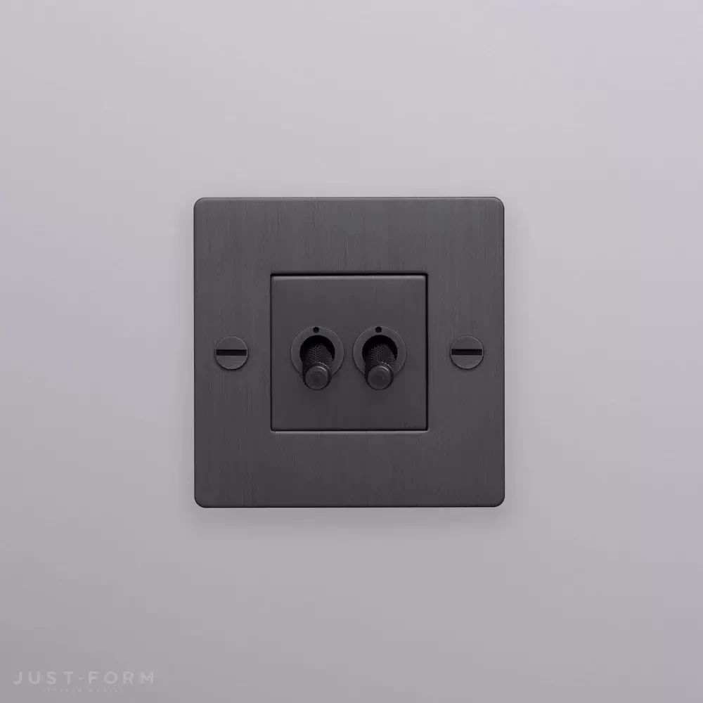 ​Двухтумблерный выключатель 1G Double Toggle / Cross / Smoked Bronze фабрика Buster + Punch фотография № 3