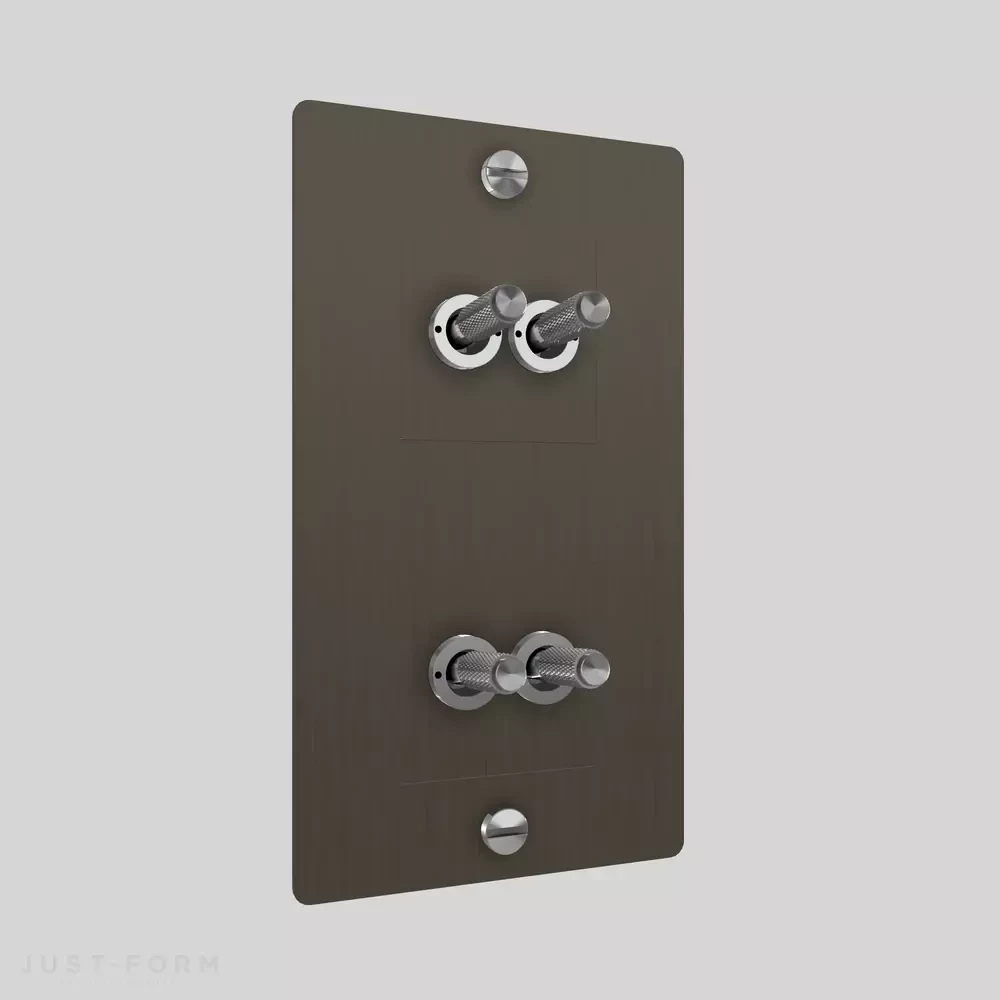 Четырехтумблерный выключатель 2G Double Toggle / Vertical / Cross / Smoked Bronze фабрика Buster + Punch фотография № 3