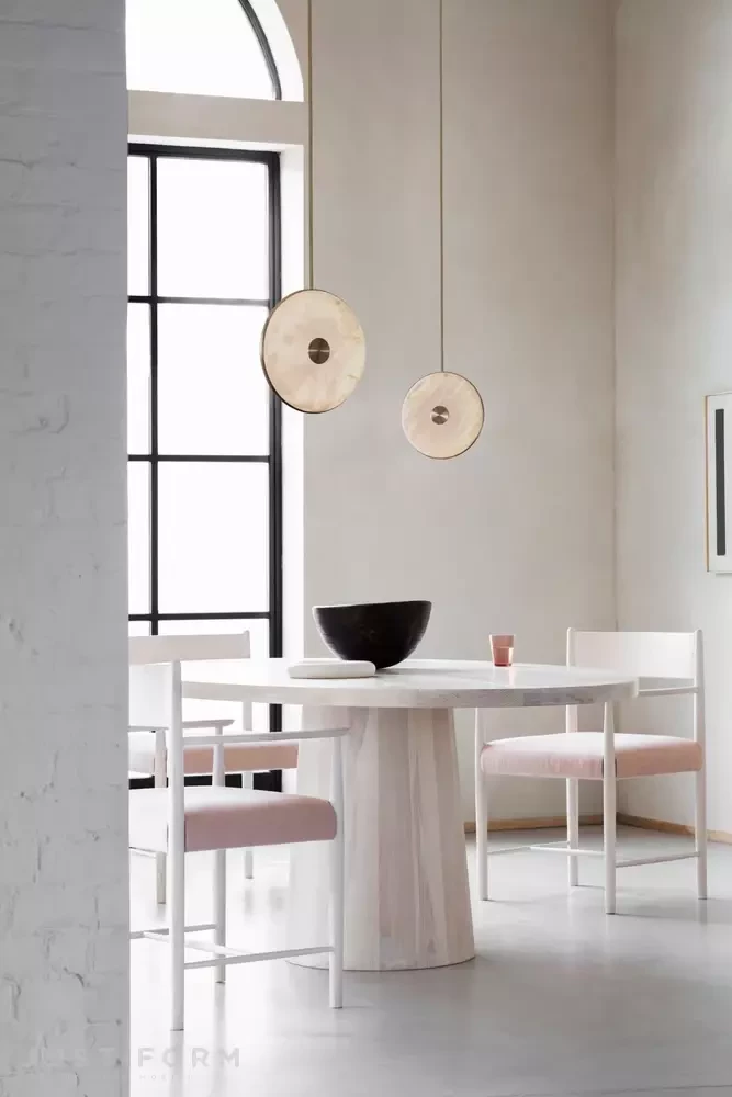 Подвесной светильник Beran Pendant Light Vertical Small | Large фабрика Bert Frank фотография № 3